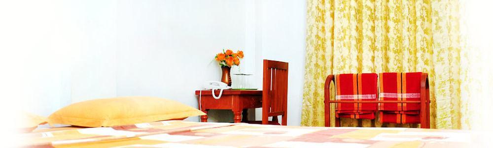 Oyo 290 Night Station Hotel Panadura Extérieur photo