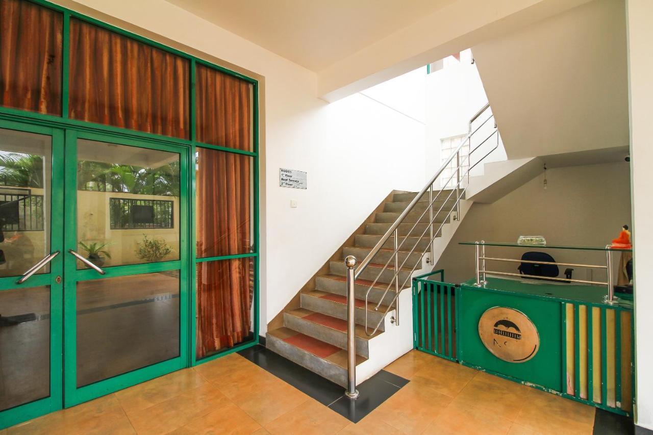 Oyo 290 Night Station Hotel Panadura Extérieur photo